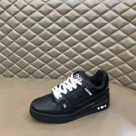 Picture of Louis Vuitton Shoes _SKULVsz38-45jyh090715066